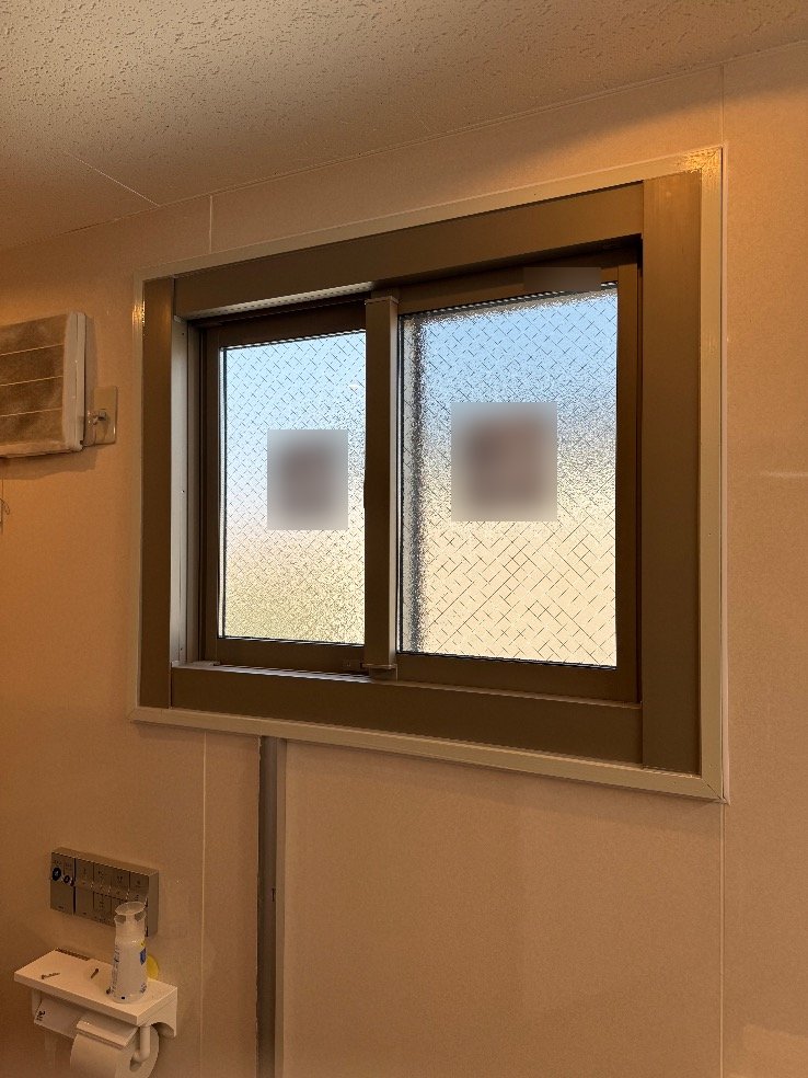 大阪市で交換したトイレの窓